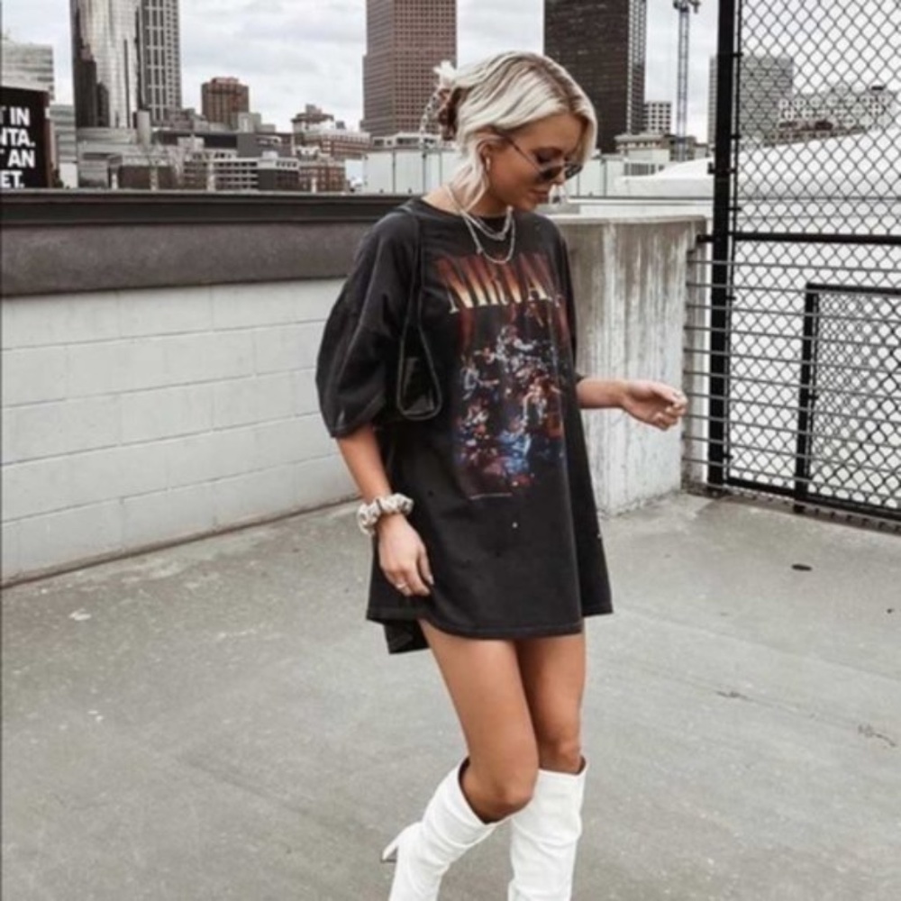 Nirvana vintage style black Oversized graphic tee - Picture 4 of 7